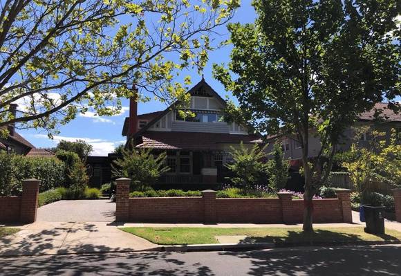 135 Finch Street, Glen Iris