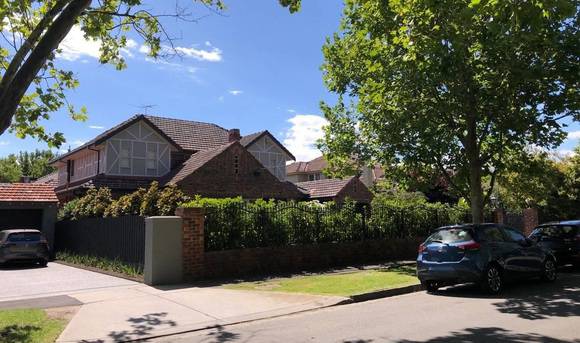 13 Belson Street, Malvenr East