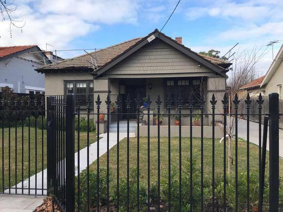 4 Belson Street, Malvern East