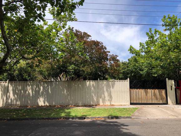 20 Warra Street, Toorak