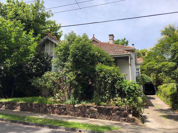 36 Warra Street, Toorak