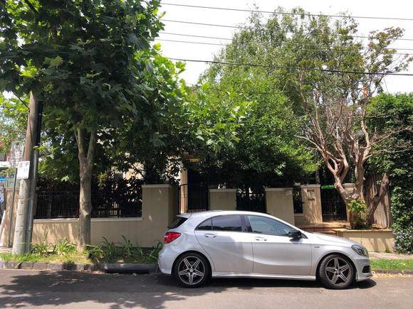 42A Warra Street, Toorak