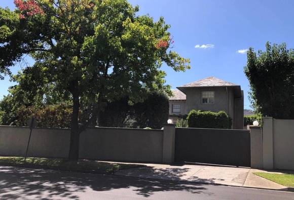 14 Power Avenue, Toorak