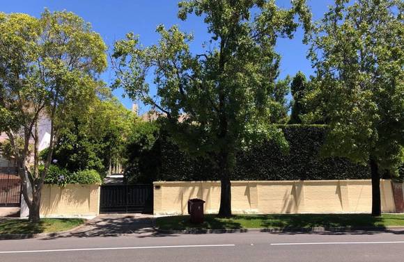 219 Kooyong Road, Toorak