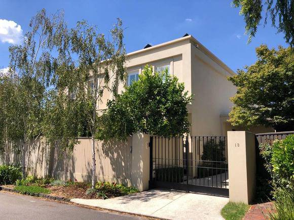 13 Eileen Street, Armadale