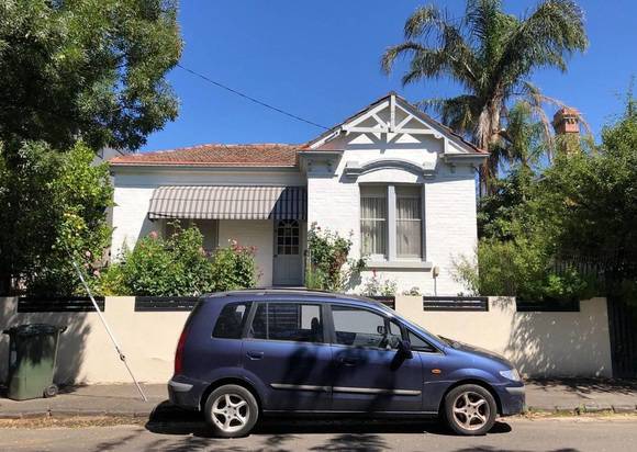 33 Woodfull Street, Prahran