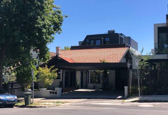 44 Grandview Grove, Prahran