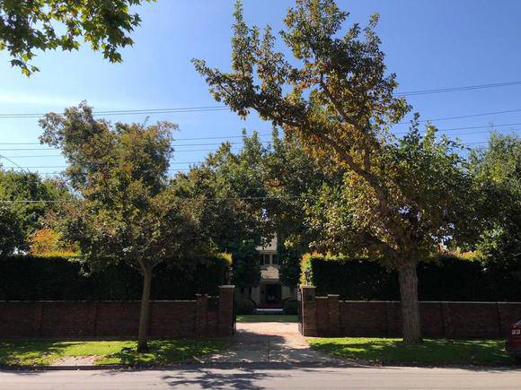14 St Georges Road, Toorak