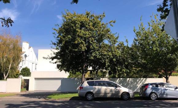 13 St Georges Road, Toorak