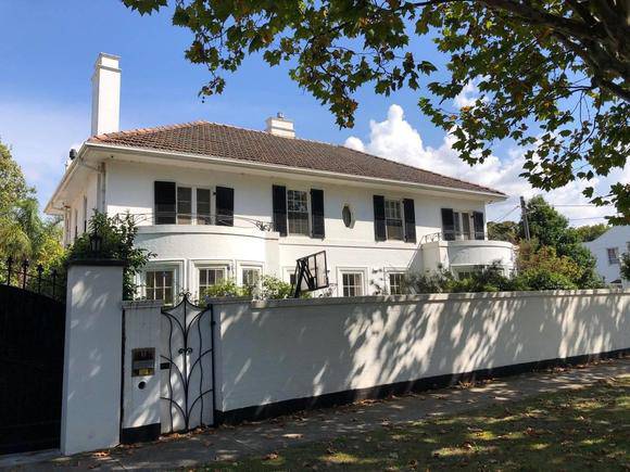 9 St Georges Road, Toorak