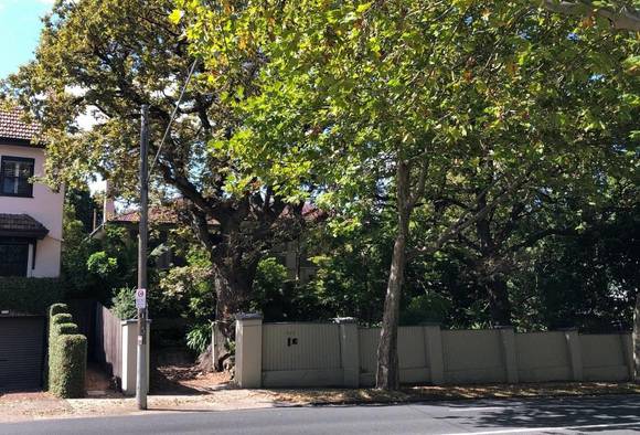 690 Orrong Road, Toorak