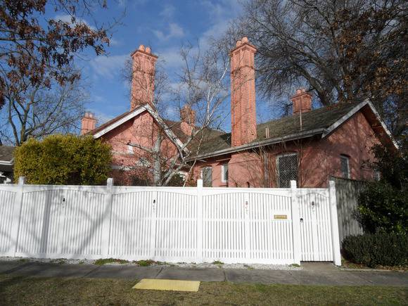 1 Reumah Court, Balwyn