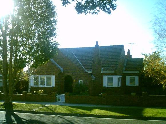 46 Retreat Road, Newtown