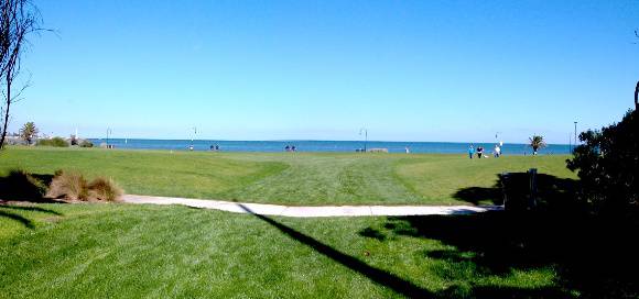 Kenny Ladies Baths Port Melbourne Aug 2003