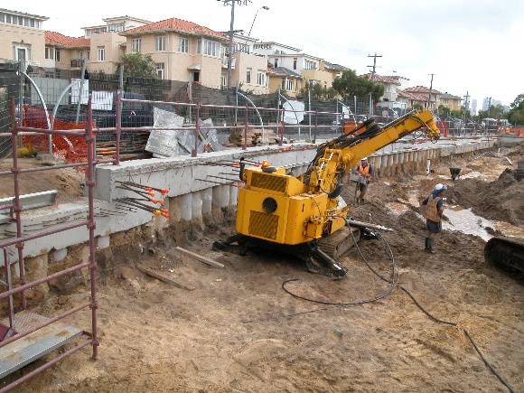 Lagoon Training Walls Wharves And Drain Port Melbourne April 2003 Construction Site 004