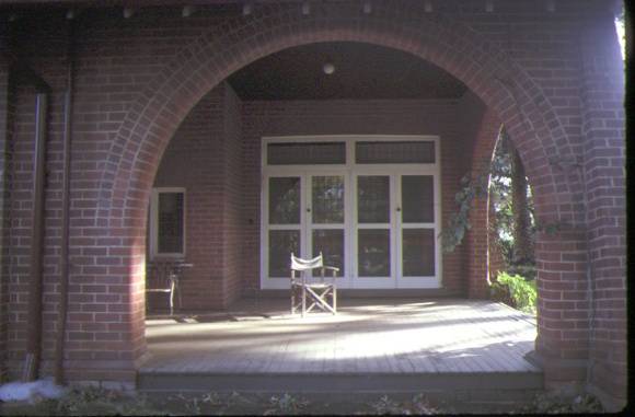 edrington berwick brick arch of house apr1985