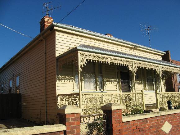 Maryborough cab building residence_KJ_8 Nov 07 