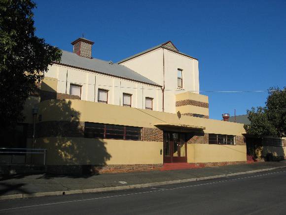 Town Hall_maryborough_view from east_7 Nov 07_KJ