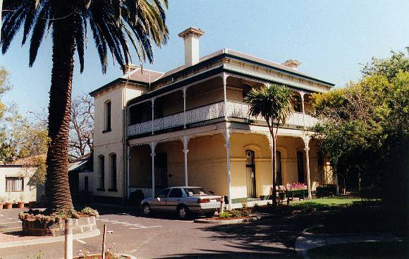 Ivanhoe Manor