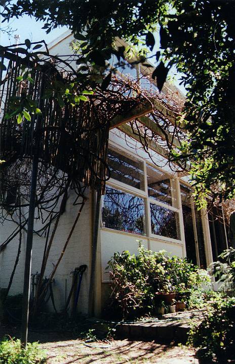 VICTOR & PEGGY STONE HOUSE