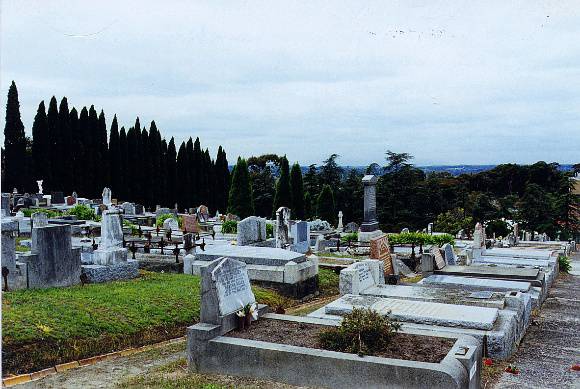 WARRINGAL CEMETERY (28)