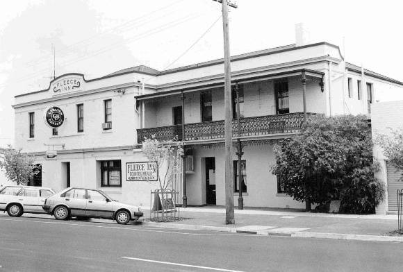 The Fleece Inn, Charleston Rd, East Bendigo