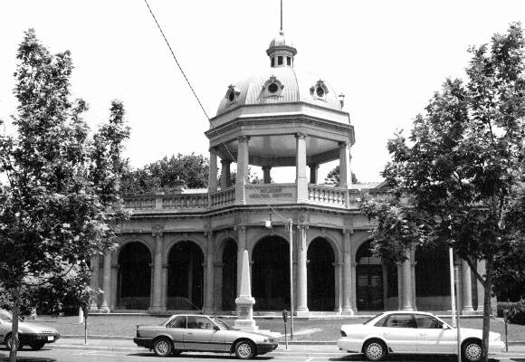Soldiers Memorial Institute, Pall Mall