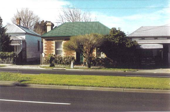 SITE 13 - Archaeological Management Plan for early post-contact archaeological sites in the City of Maribyrnong, 2001