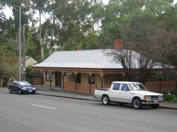 22693 Post Office (former) - 111-117 Yarra Street, Warrandyte 