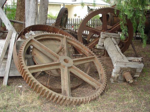 Remnant log winch mechanical parts - gears.  March 2007.