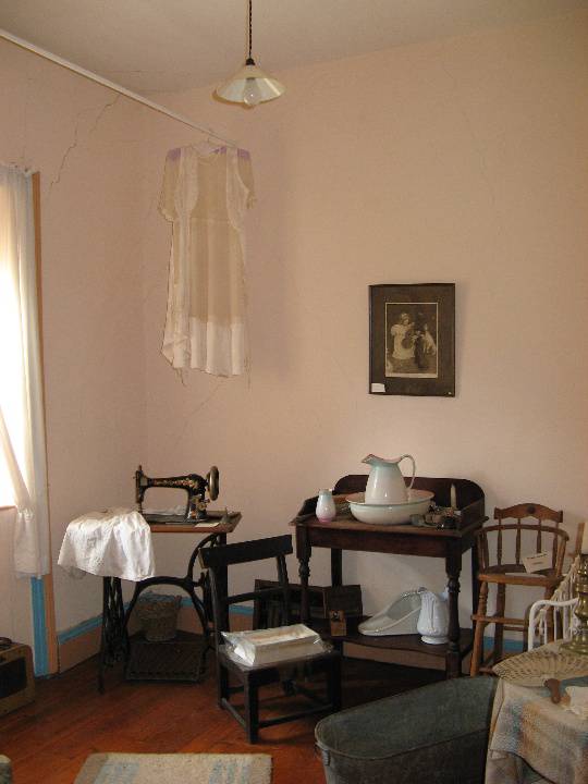 Interior - northeast room.  Aug 2007.