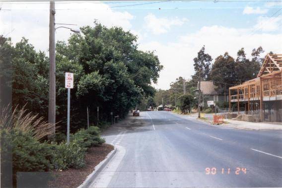 22697 Mechanics Institute - 180-186 Yarra Street, Warrandyte (D)