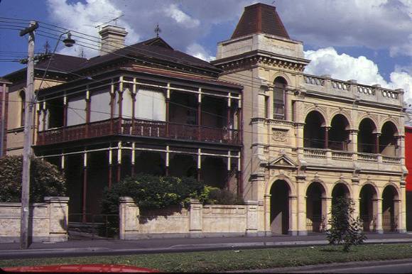 1 urbrae hoddle street richmond front view