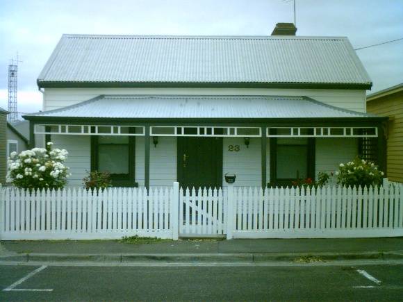 23 Yuille Street, Geelong West
