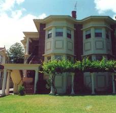 6 Sidwell Avenue, St Kilda East, August 2000