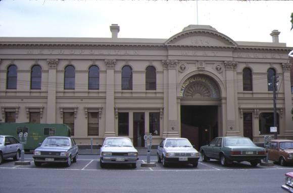 former metropolitan meat market nth melb external entrance