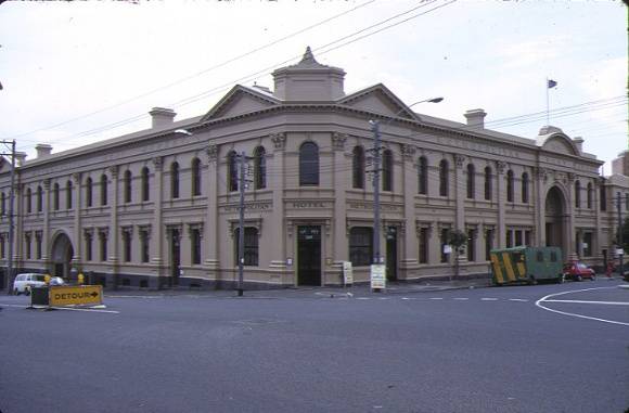 former metropolitan meat market nth melb front view