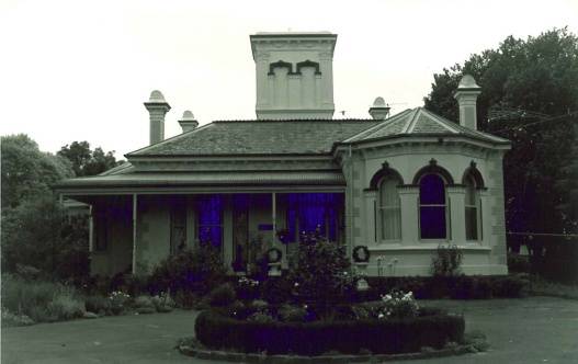 30 Booran Rd Caulfield, August 1994