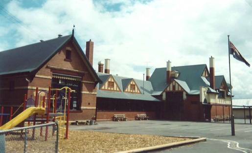 51 Truganini Rd Carnegie, 1994