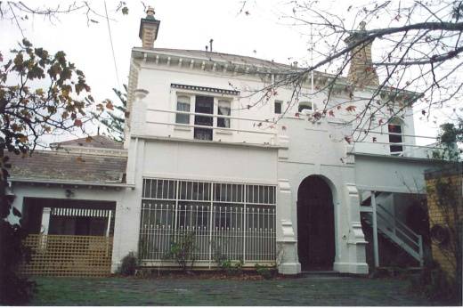 112 Kooyong Rd Caulfield, August 2000