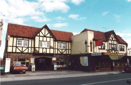 254-258 Glen Eira Rd Elsternwick, August 2000