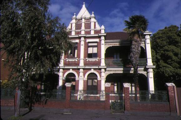 1 residences 77 79 grey street st kilda front view sep1989
