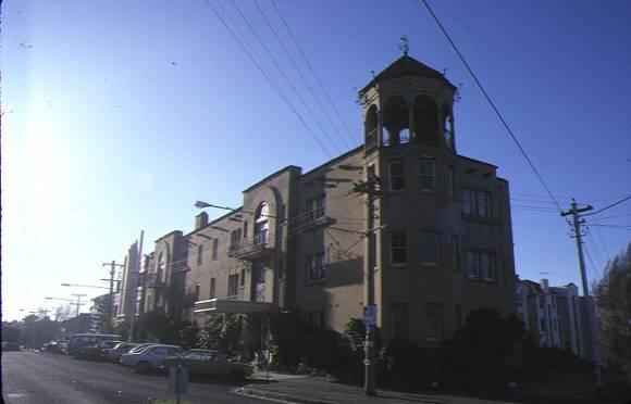 1 belvadere the esplanade st kilda front view