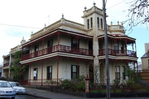 H1922 Residence Cnr Degraves St and Park Dve 1 02