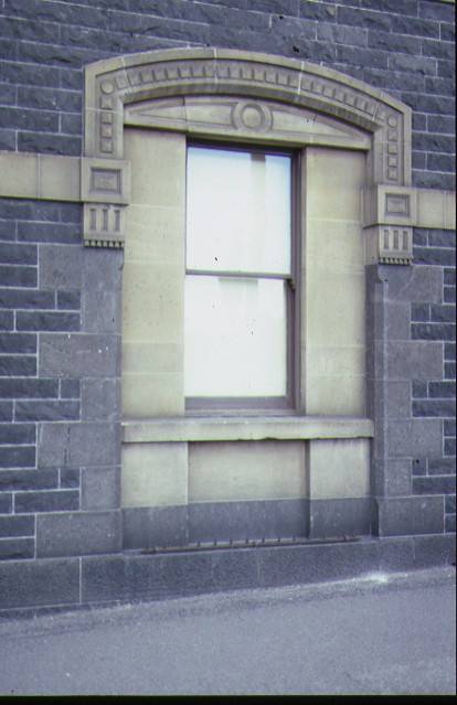 bank of nsw queen street melb exterior window detail