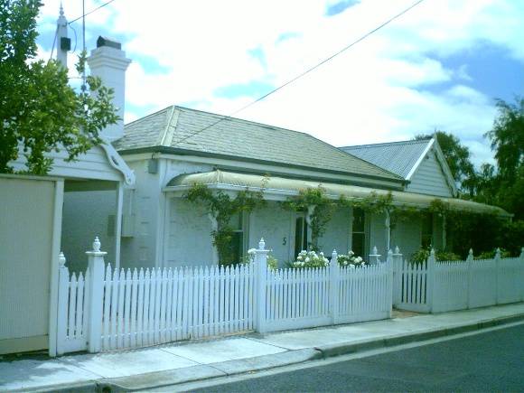 5 St James Street, Geelong West