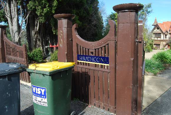 2976 Tay Creggan 30 Yarra Street Hawthorn Entrance 31