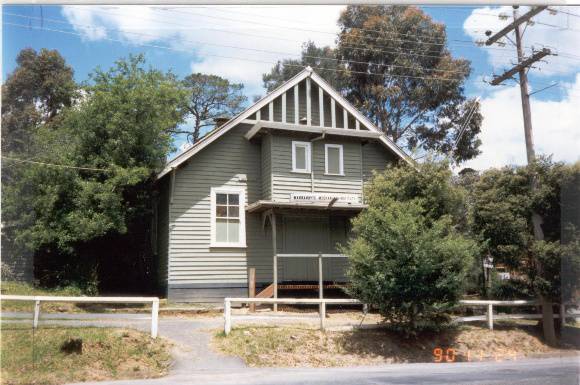 22697 Mechanics Institute - 180-186 Yarra Street, Warrandyte