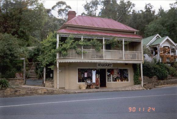 22702 Wine Hall (former) - 232-236 Yarra Street, Warrandyte