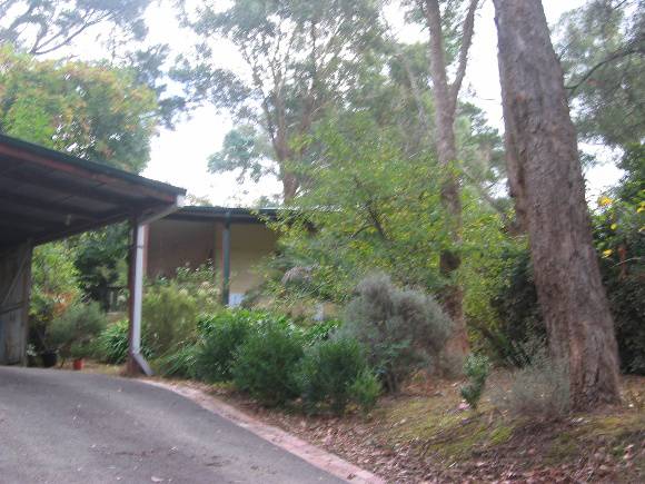 22705 House - 318 Yarra Street, Warrandyte 